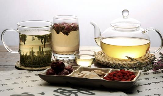 冬天喝茶有講究 喝對(duì)茶更養(yǎng)生
