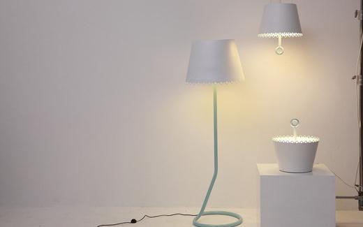 落地?zé)舻倪x購知識-落地?zé)舻谋pB(yǎng)與清潔