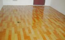 地板革怎么鋪？地板革的特點(diǎn)及用途