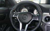 牛人駕駛技術支招 先正確使用方向盤