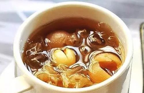 有車族容易失眠 吃什么最保健