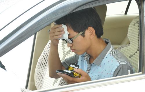 司機開車困了怎么辦 4招幫你輕松醒困