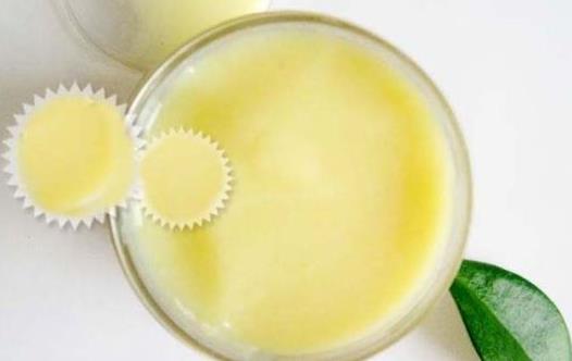 蜂王漿有什么作用？蜂王漿的功效與食用方法