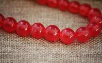 紅紋石的作用-佩戴紅紋石有什么好處？