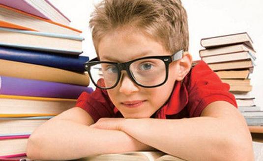 青少年近視吃什么可以保護(hù)眼睛?