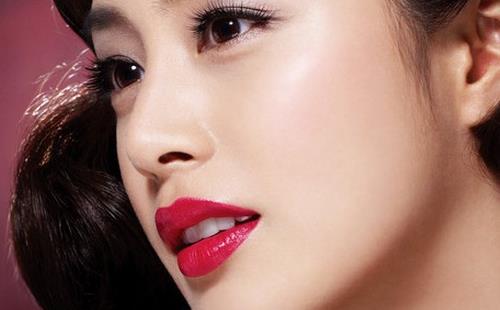 如何利用食物來祛痘