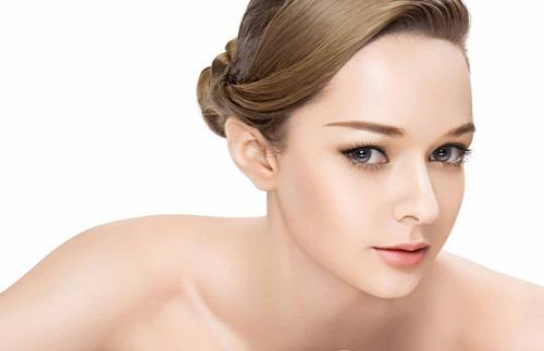 秋冬季巧妙保養(yǎng) 睡前護(hù)膚更有效