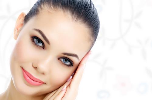 細數(shù)十大糟糕護膚方式 長痤瘡洗臉勿用力