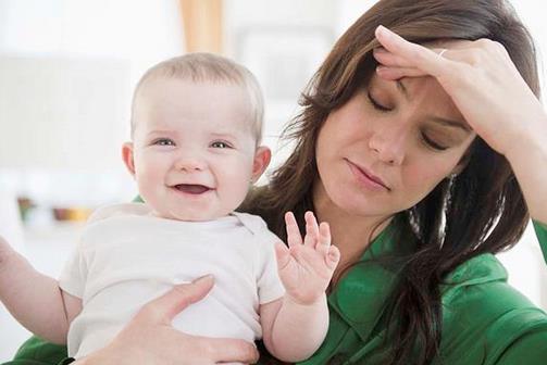 當新媽媽的代價:產(chǎn)后為什么脫發(fā)