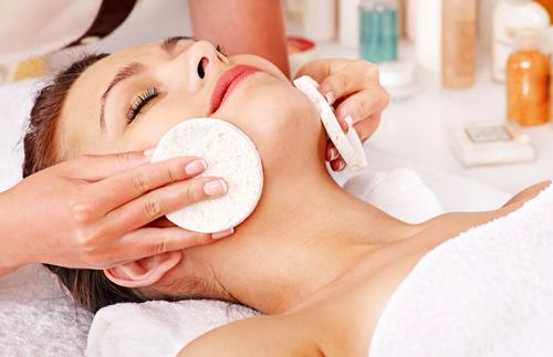 睡前5大錯誤護膚方式讓你加速衰老