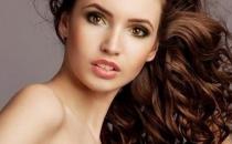 女生頭發(fā)毛糙怎么辦才好？