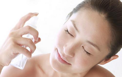 補(bǔ)水噴霧不要亂噴 7個(gè)方法要牢記