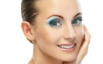 簡(jiǎn)單幾步教你迅速補(bǔ)妝