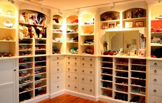 如何穿高跟鞋腳才不會痛?