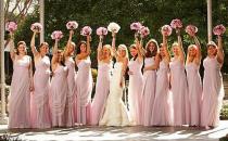 伴娘應(yīng)該怎么穿？伴娘服飾搭配技巧