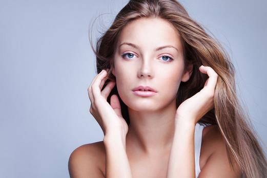 毛發(fā)移植 讓你遠(yuǎn)離脫發(fā)煩惱