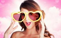 眼鏡妹的時尚彩妝怎么畫