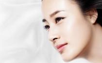 紋眉 繡眉和飄眉三者的區(qū)別