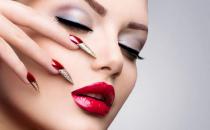 眼妝的關鍵是化好眼影