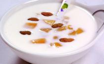 上班族零食應吃的健康 餐后喝酸奶潤腸又減肥