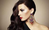 冬季做好頭發護理 解決干枯