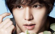 擺脫油光臉 學會正確護膚