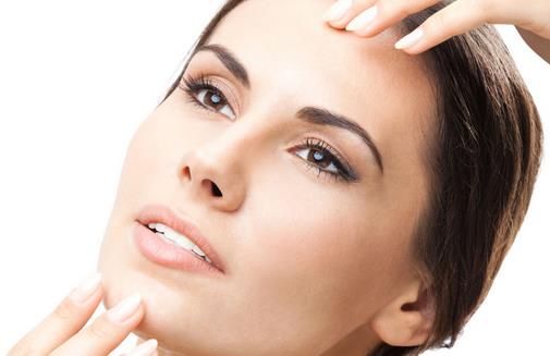 5大護膚陋習(xí) 色斑揮之不去