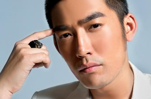 接吻有講究 男人保護(hù)好你的唇