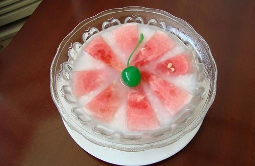 夏季防暑 養(yǎng)生調(diào)理藥粥來(lái)幫你