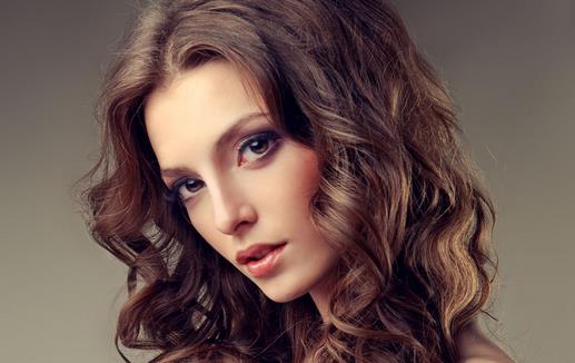 堅守4個染發關鍵 發色更加持久迷人