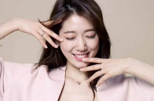 閉合性粉刺怎么去除 知根知底戰(zhàn)勝粉刺