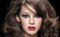 冬日護發秀發柔順有光澤