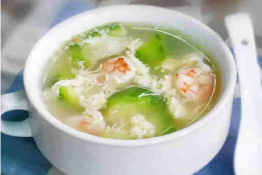 風(fēng)寒風(fēng)熱感冒的飲食療法 治療感冒效果好