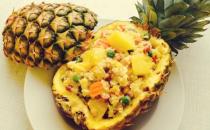 菠蘿怎么做菜？哪些人不能吃菠蘿？