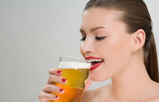 撫平魚尾紋 女人美麗很簡單