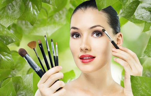 狙擊脫妝 讓妝容持久不掉色的8個秘計