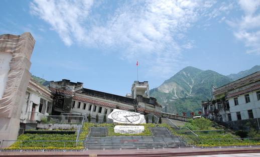 到汶川羌族聚居縣去玩耍吧!