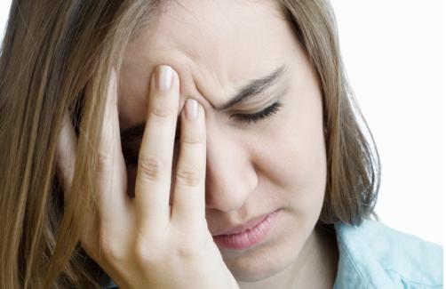 簡(jiǎn)單妙招教你治頭痛