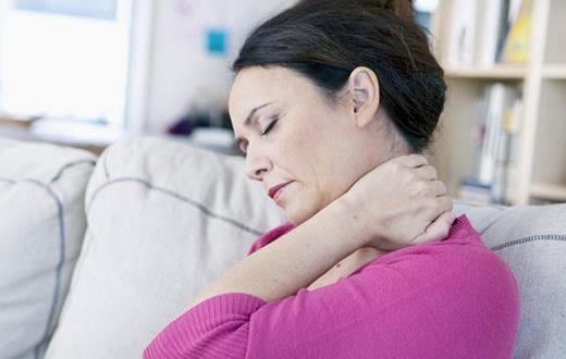 老人關(guān)節(jié)疼痛怎么運(yùn)動(dòng)保健