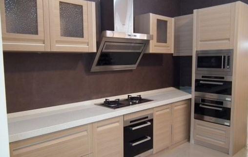 吸油煙機(jī)的機(jī)身和扇葉的清洗方法