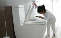 馬桶堵塞？教你自己動(dòng)手疏通馬桶！