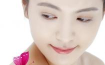擺脫約會囧妝容 3招教你快速簡單補(bǔ)妝