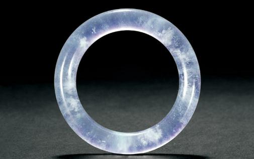 冰種翡翠怎么鑒定?冰種翡翠的保養