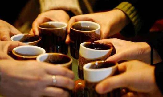 適量飲酒是否有益健康?