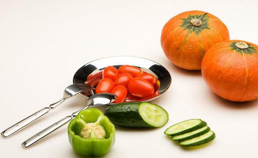 果蔬上的這些部位萬萬不能吃!