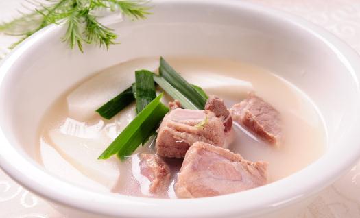 煲排骨湯不放鹽補鈣效果更好哦!