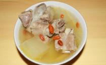 炎熱夏季來一份爽口的冰涼西瓜丁吧！