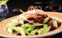 怎么做西芹豆泡？