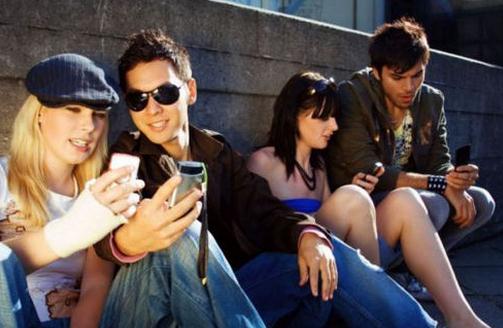 學(xué)會(huì)利用心理年齡拉近距離