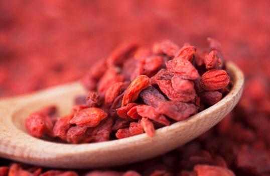 用眼過度?學做護眼家常菜